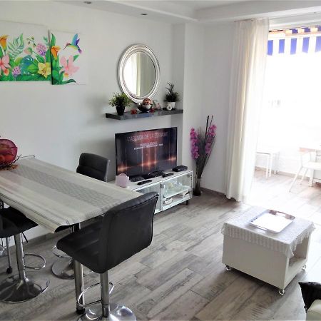 Sunset Apartment With Sea View And Free Wifi In The Heart Of Las Americas Playa de las Américas Eksteriør billede